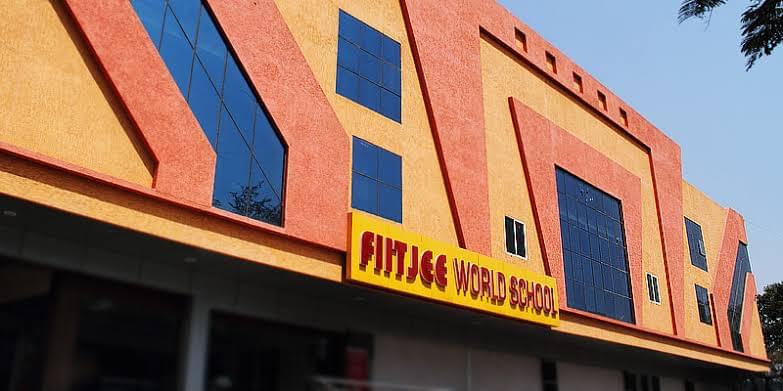 FIITJEE Pictures photo 1